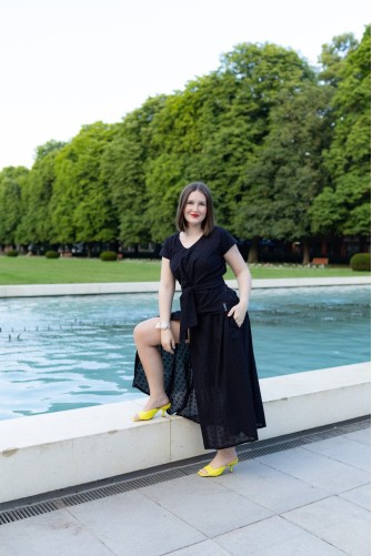 Zavazovací TOP/halenka ZARA Madeira Black